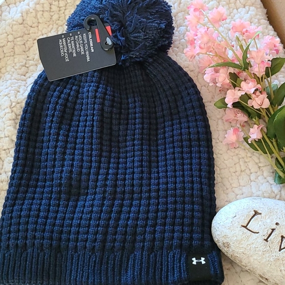 Under Armour Accessories - 😻New navy Under Armour cap😻